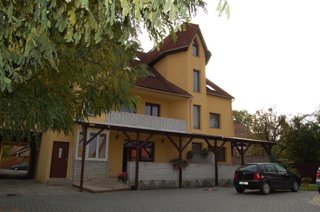 Bed and Breakfast Bocskai Panzio Nyíregyháza Exterior foto