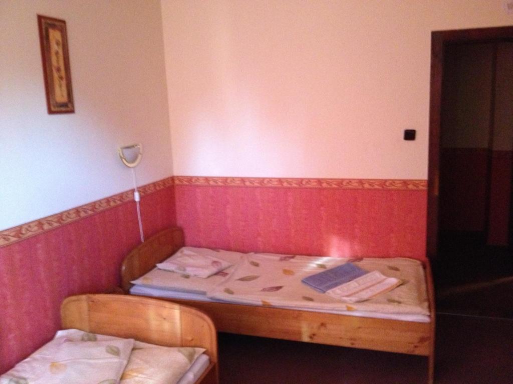 Bed and Breakfast Bocskai Panzio Nyíregyháza Zimmer foto